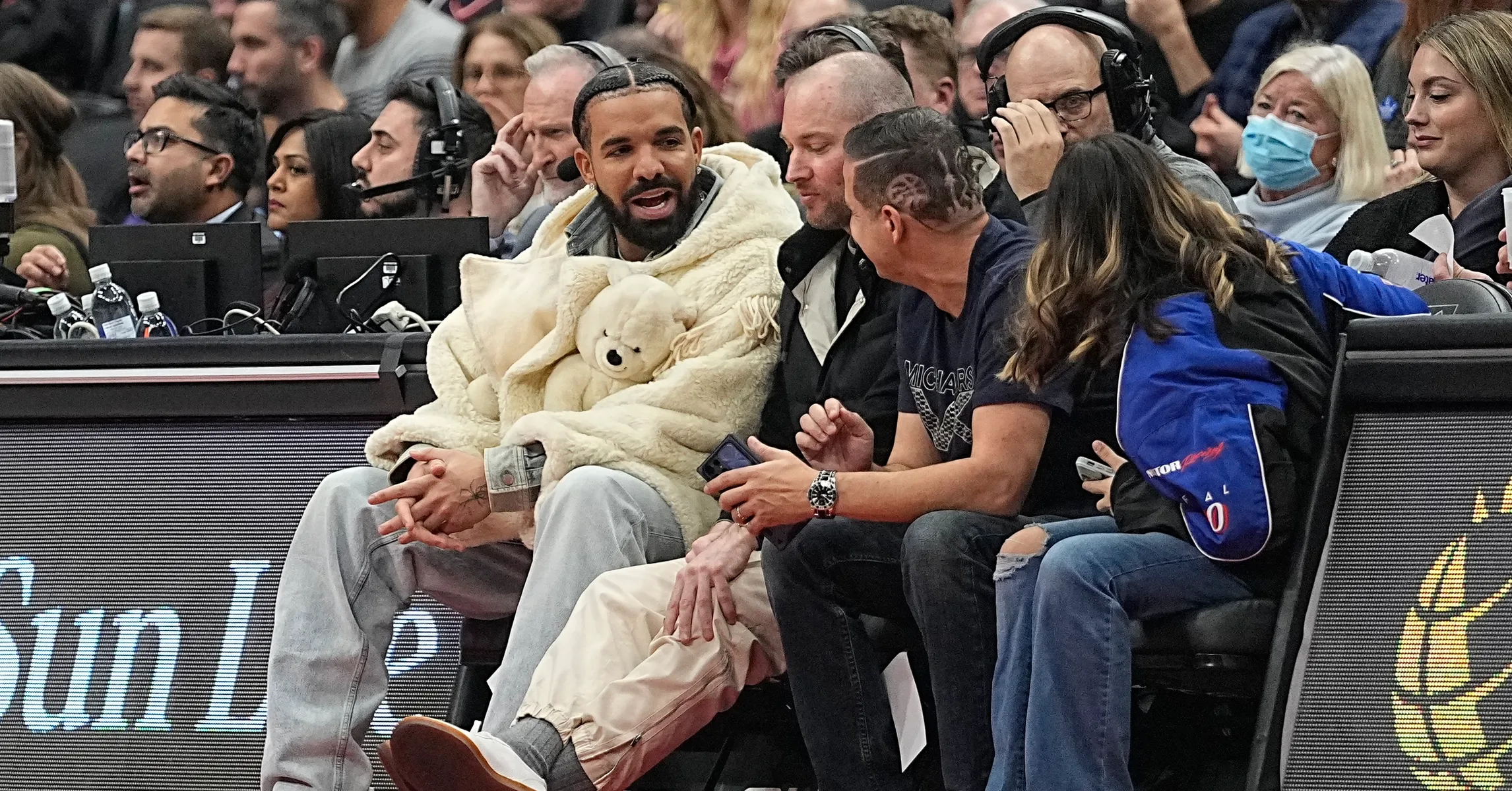 Drake’s Business Partner Responds To Rumors That He Got Engaged