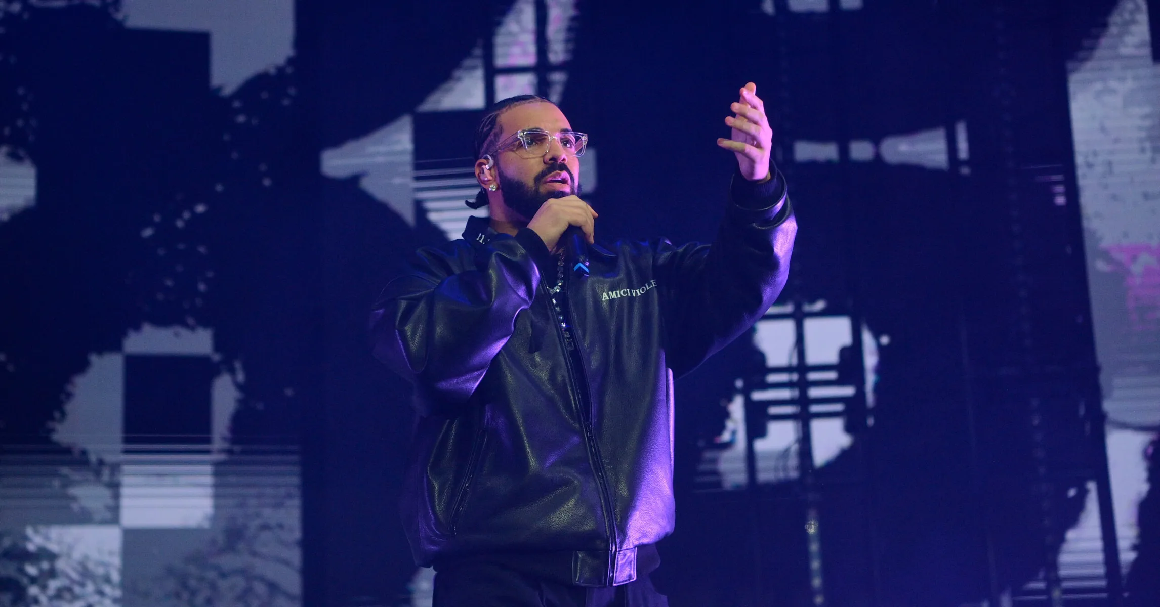 "Insider" Alleges Drake Will Address His Opps On "ICEMAN"