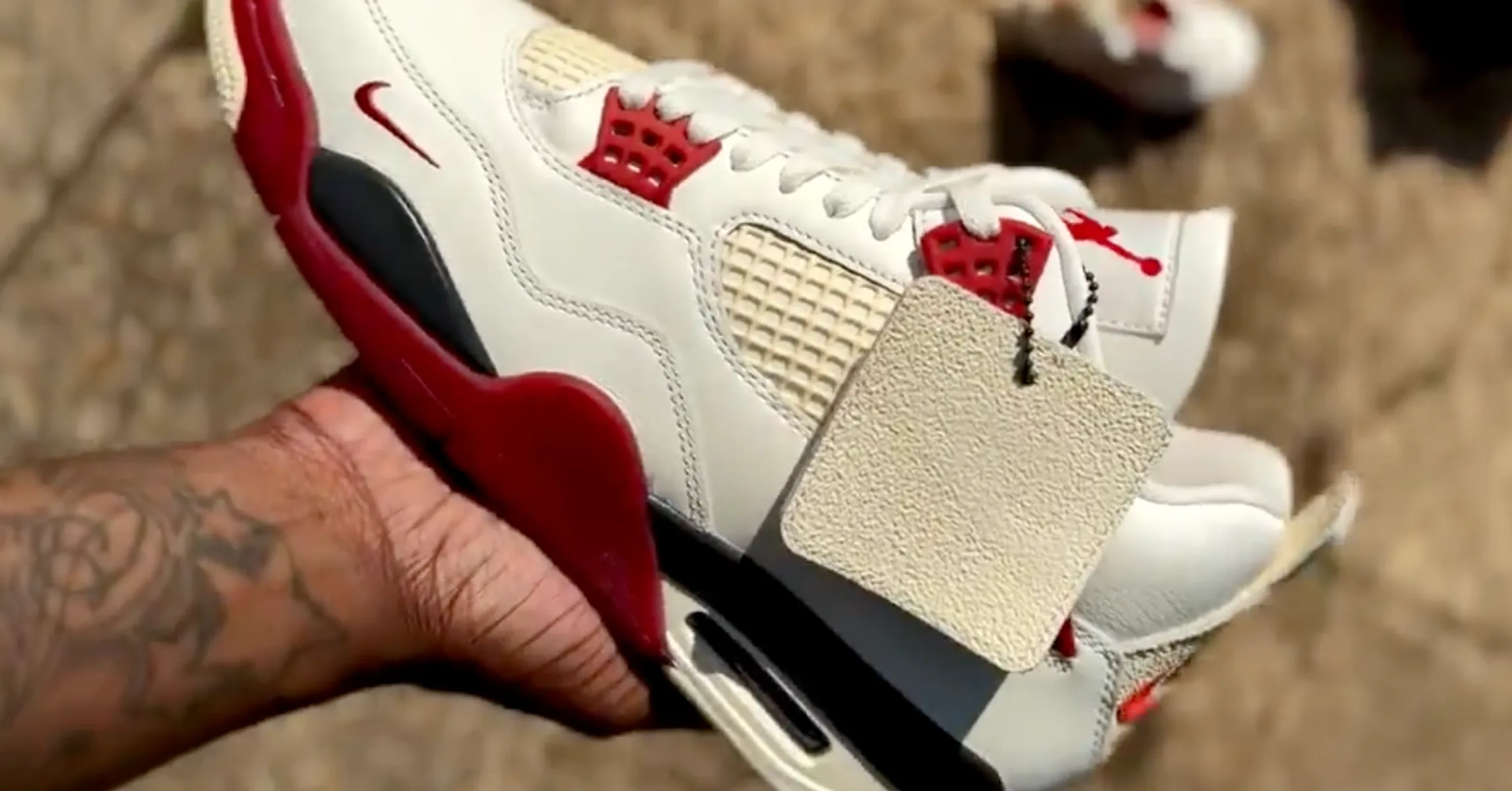 New In-Hand Look At Nigel Sylvester
