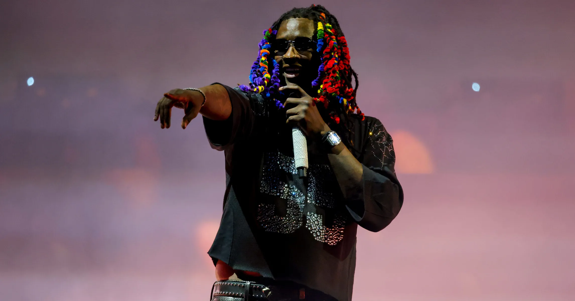 Young Thug Debuts Colorful New Look At Coachella Young Thug Debuts Colorful New Look At Coachella
