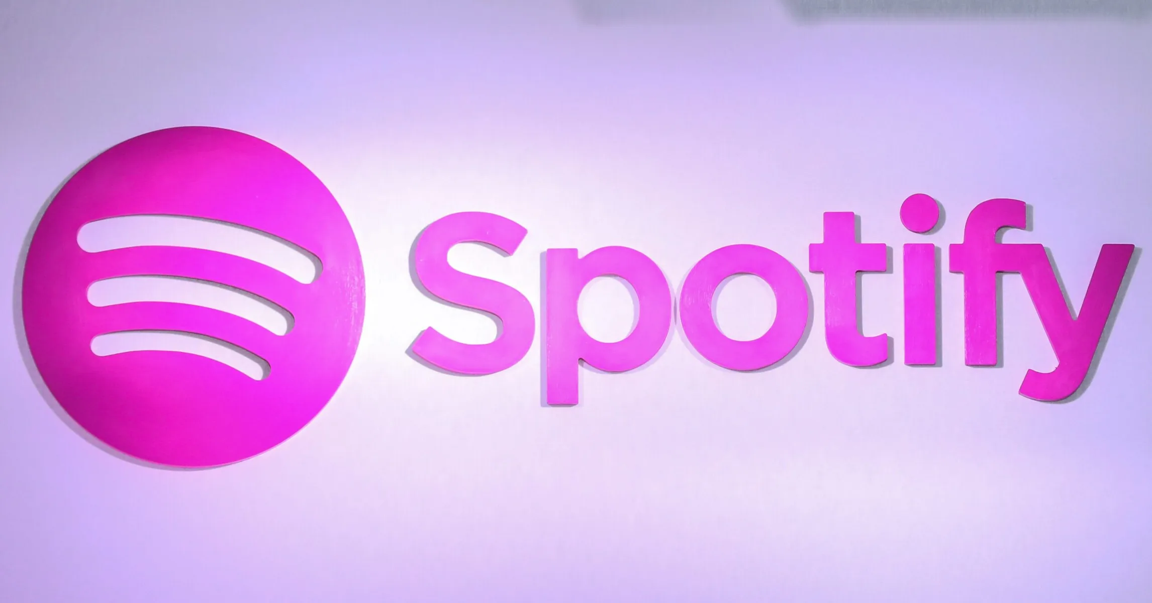 Kendrick Lamar, SZA & More To Benefit From UMG’s Spotify Stake Sale