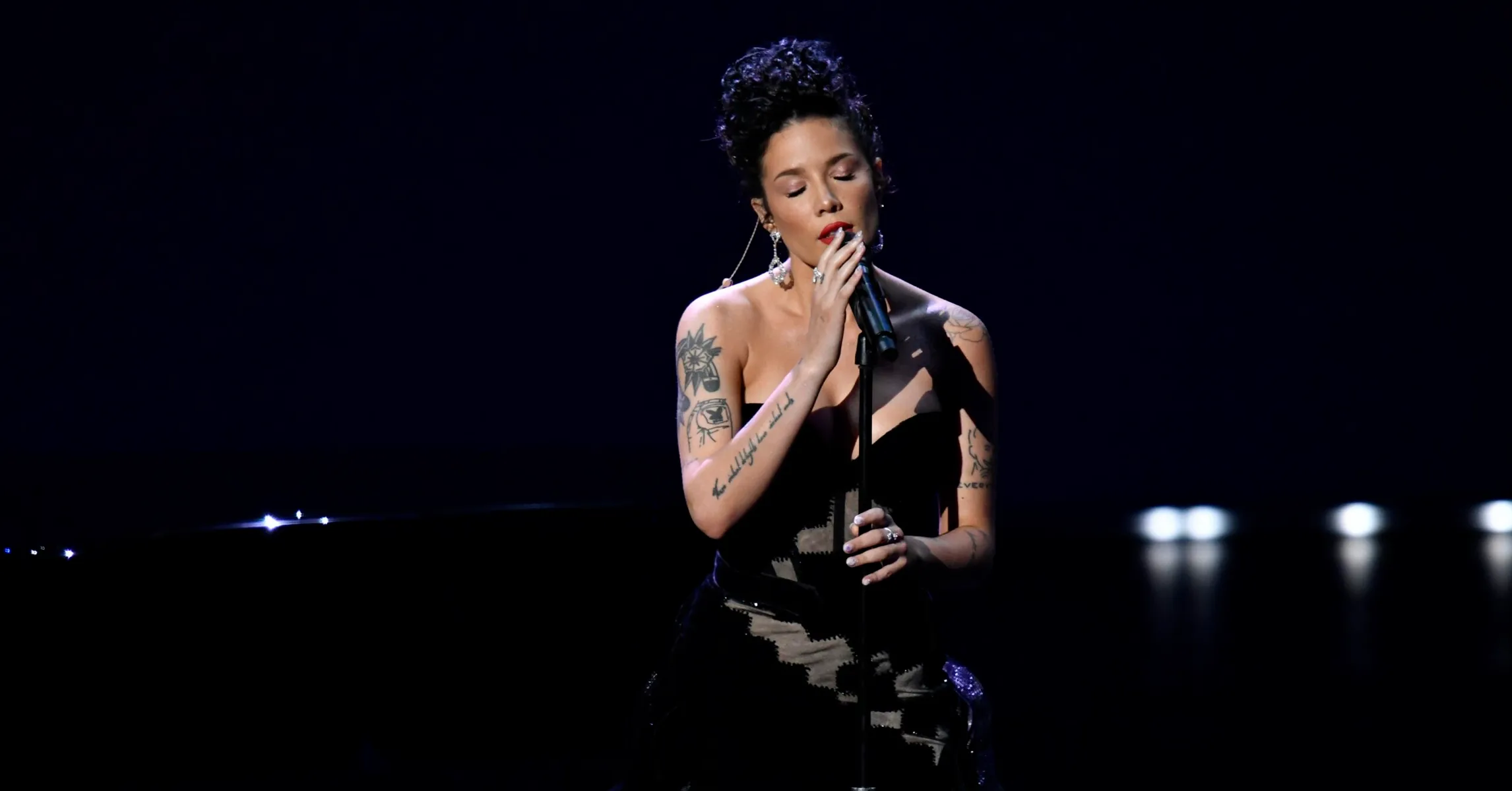 anthony fantano black dresses Halsey Goes Public With Her Anthony Fantano Beef