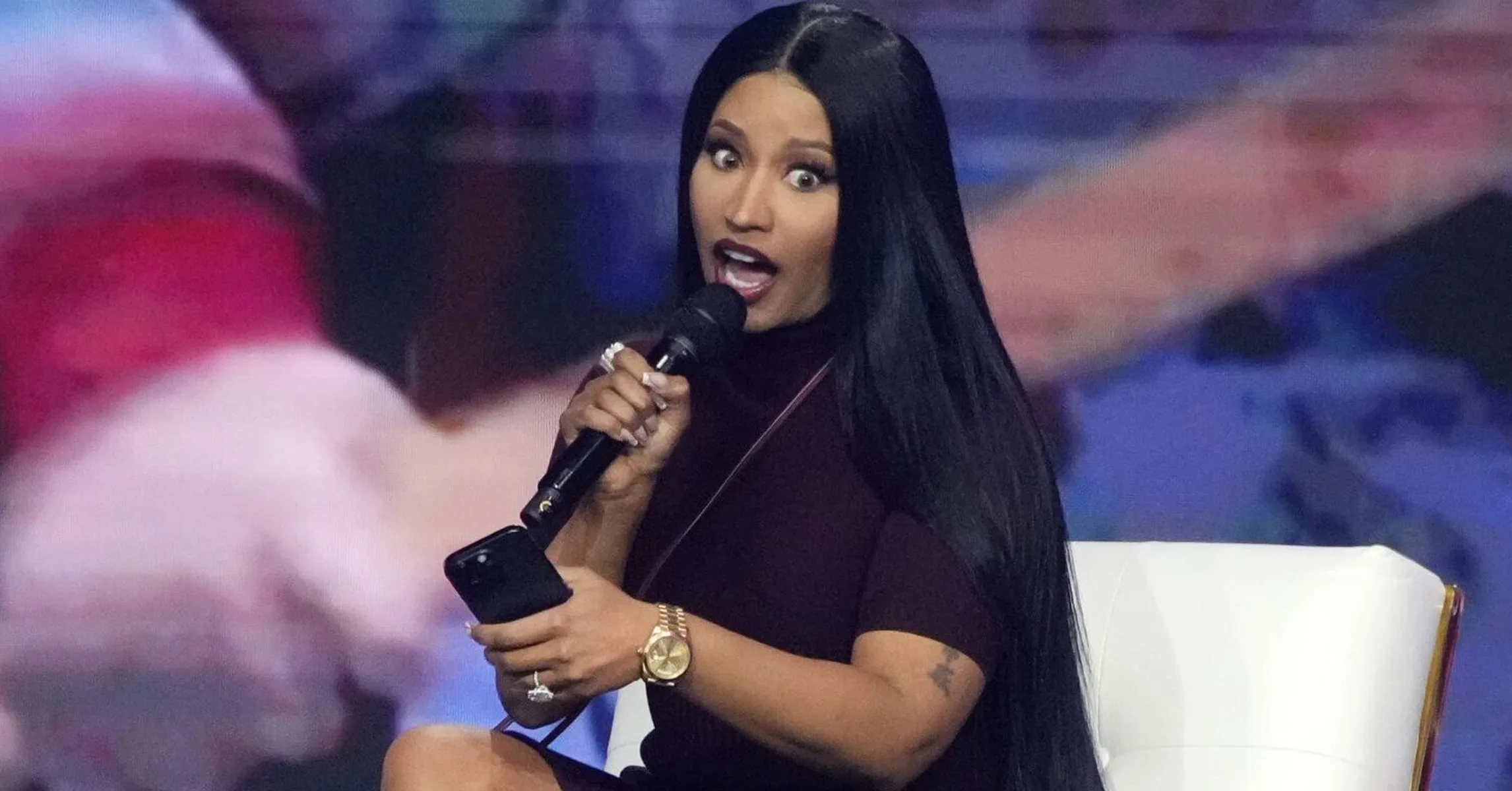 Peter Rosenberg Calls Nicki Minaj A “Loser”