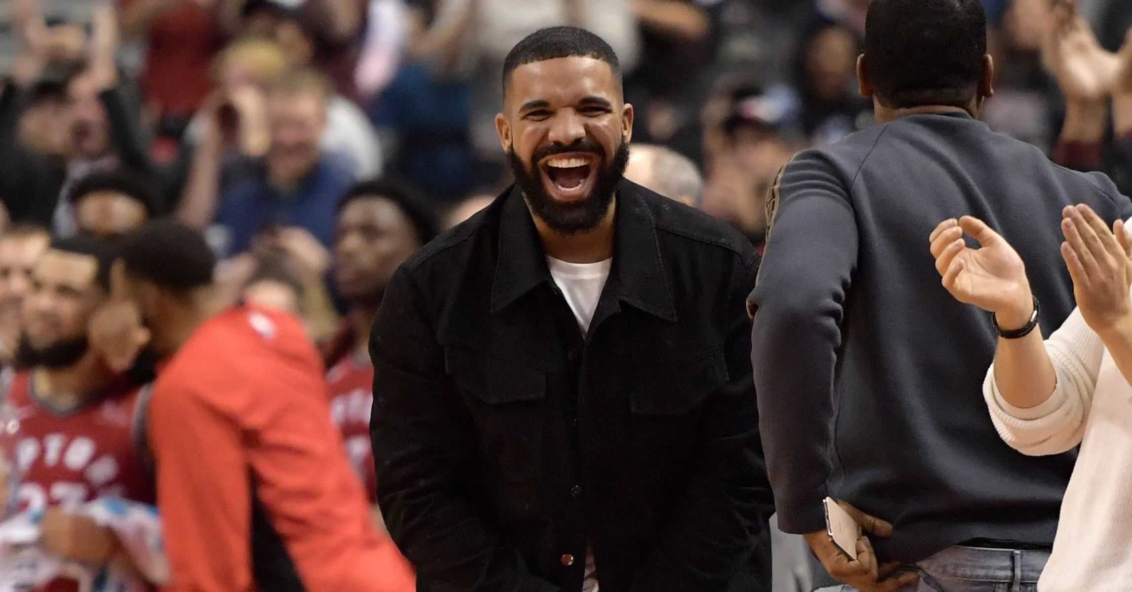 Drake Takes A Swipe At Jay-Z And Roc Nation