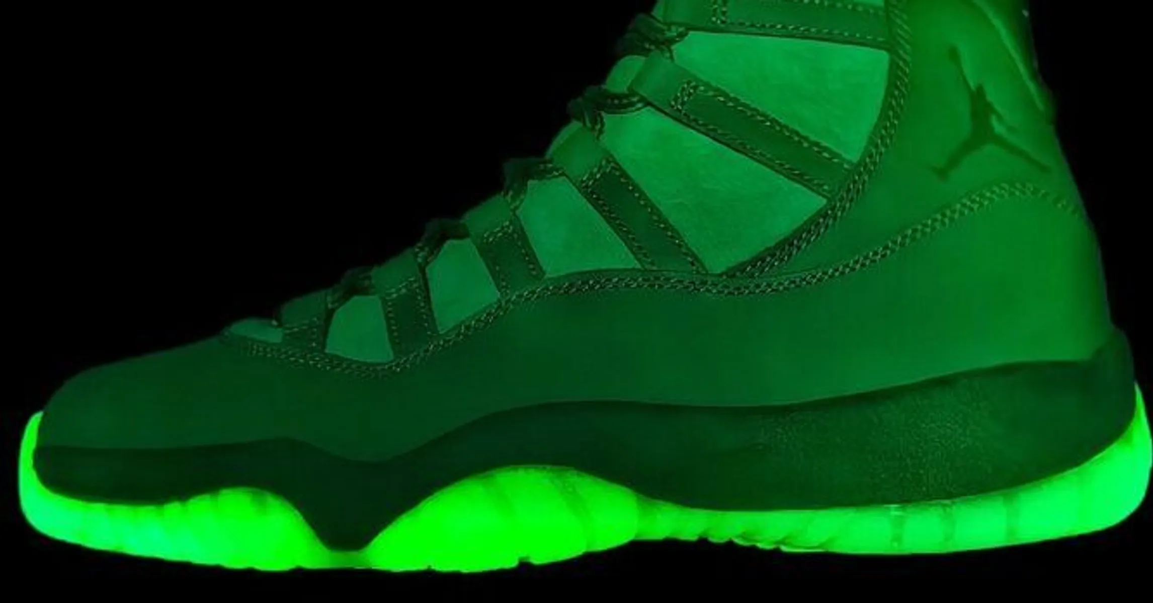 Air Jordan 11 “Green Screen” Gets An Official Release Date