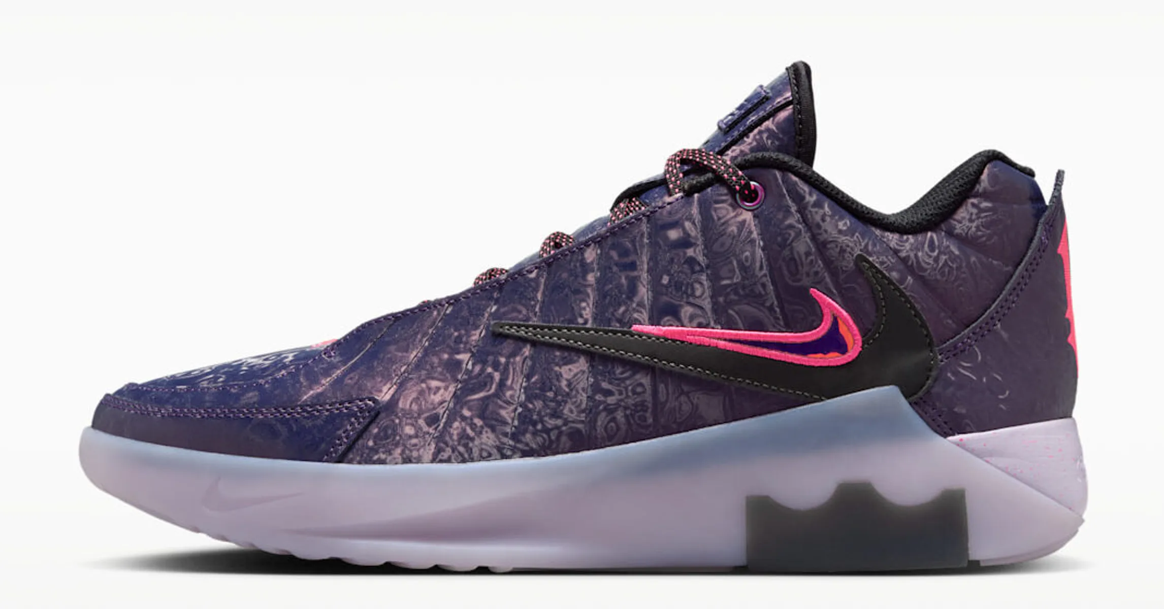 Bronny James’ LeBron Witness 9 PE “Midnight Navy” Just Dropped