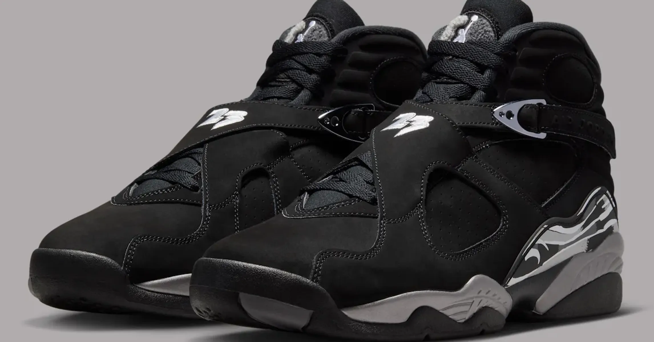 Air Jordan 8 “Chrome” Receives Official Look