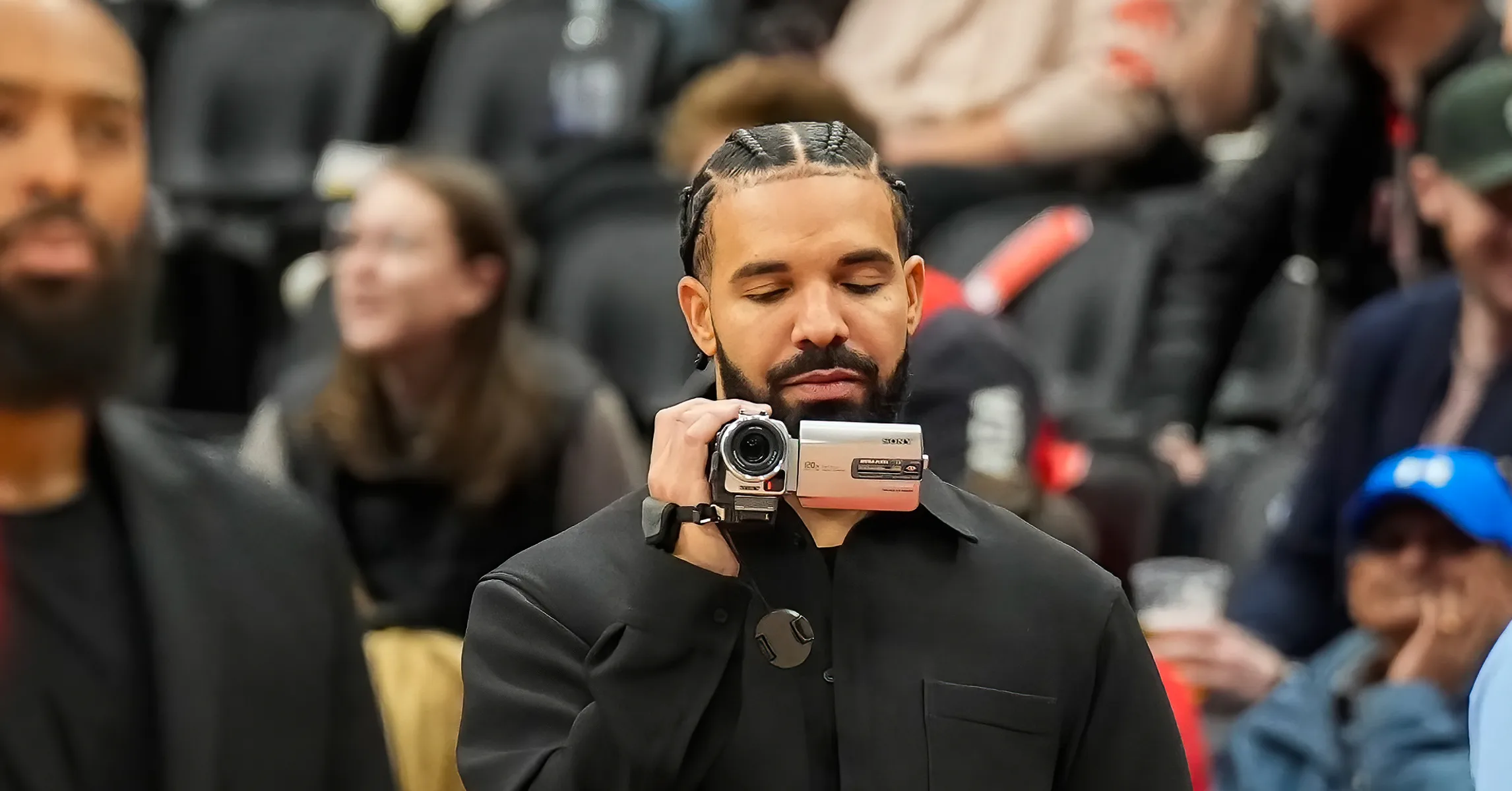 Drake Reveals Who He Thinks Has A “Goated Pen,” And It’s Not Someone You Would Expect