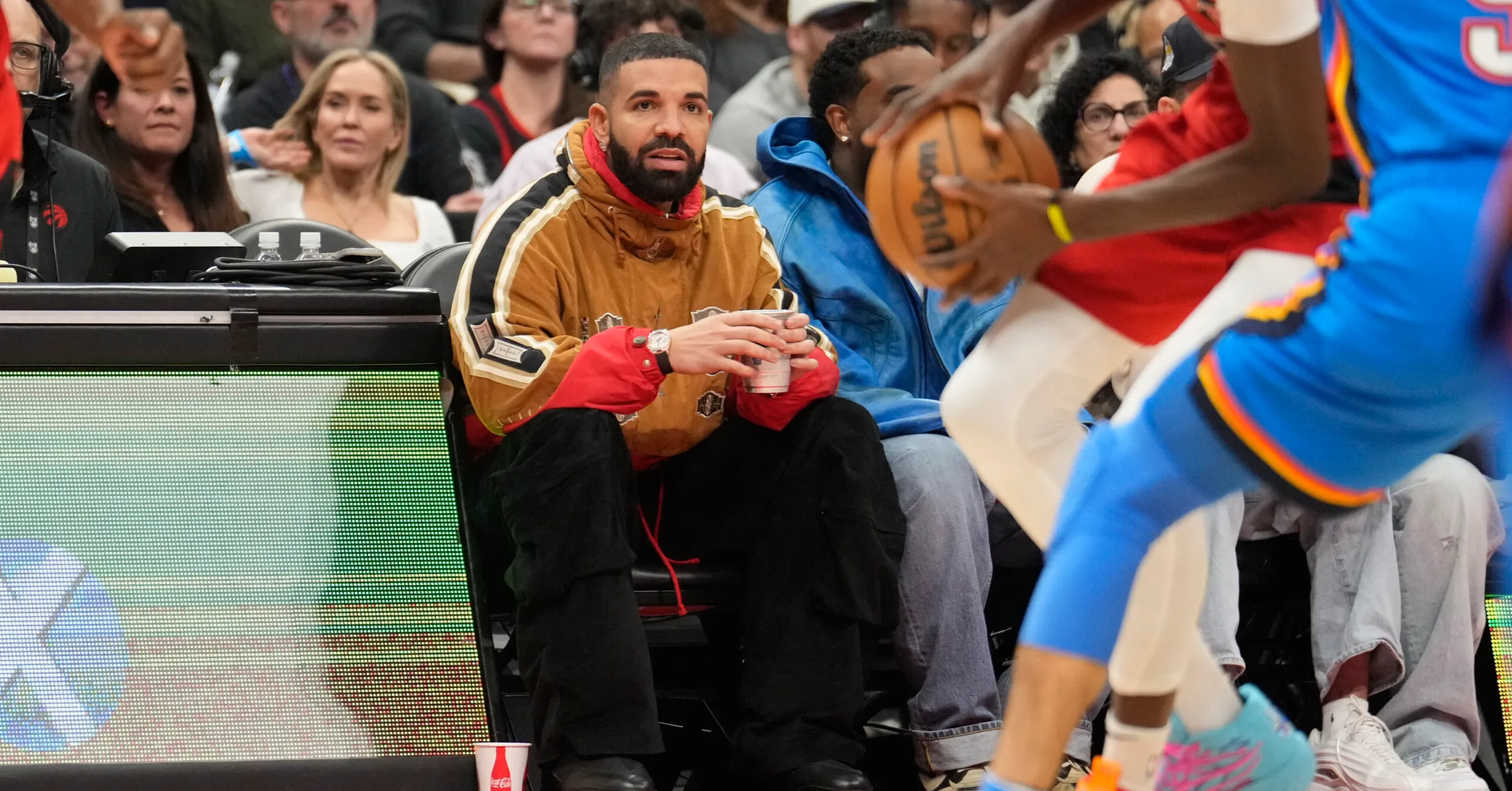 Drake Apologizes To iShowSpeed After Hypocritically Barking At Goth Girl