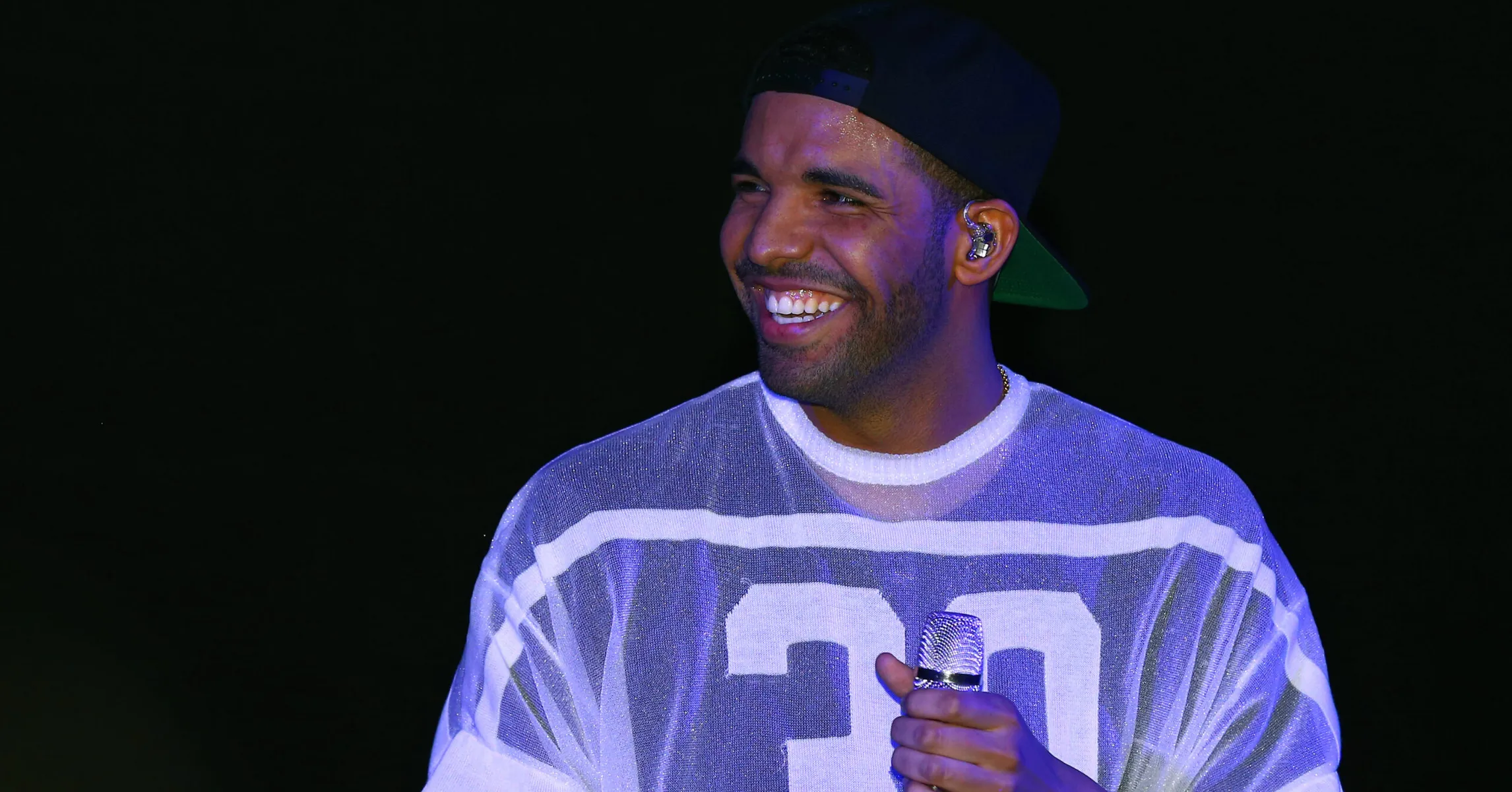 Drake Gifts Yeat An Iced-Out OVO Owl Chain