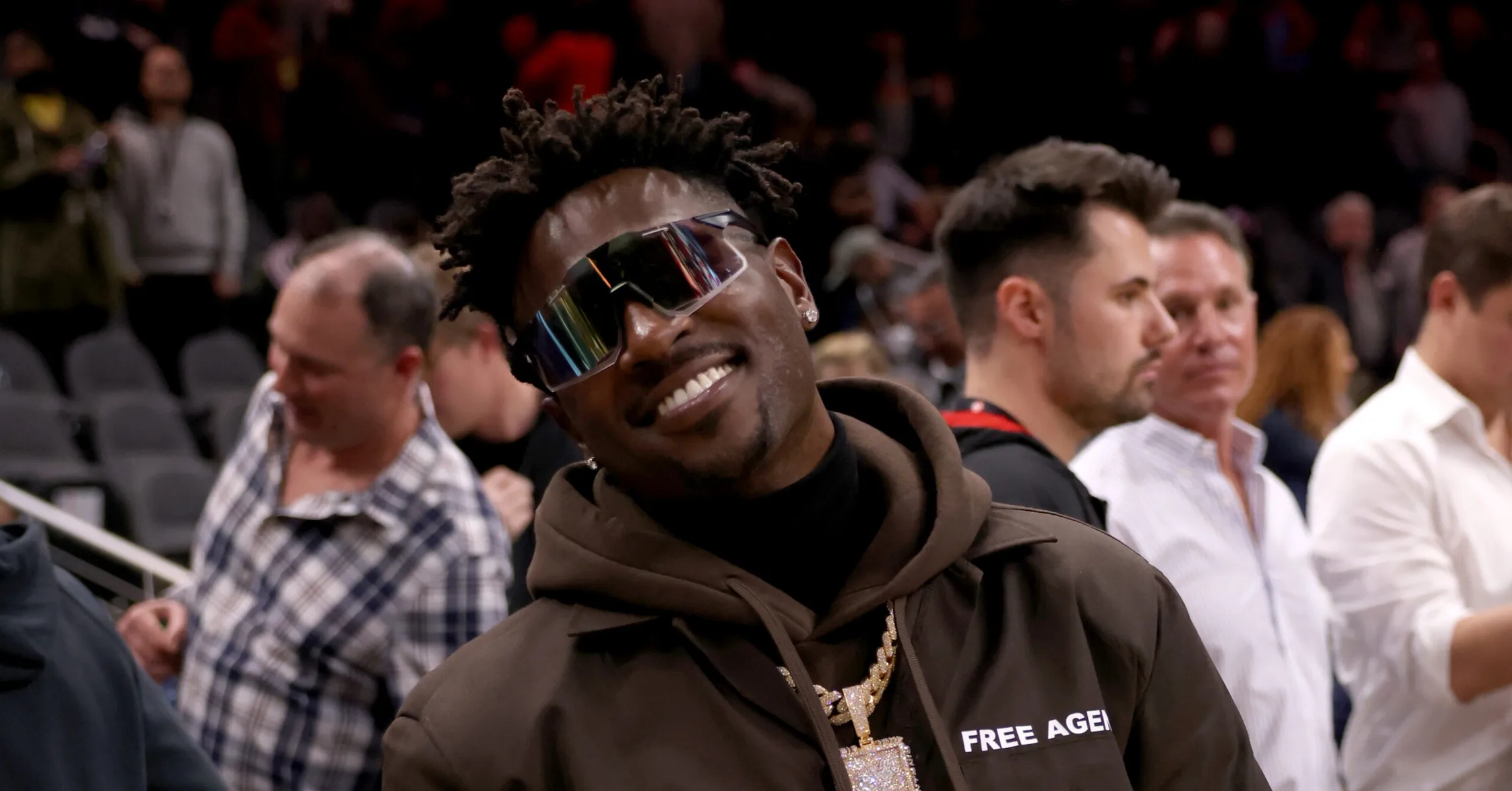 Antonio Brown Takes Generous Plea Deal In Attempted Murder Case