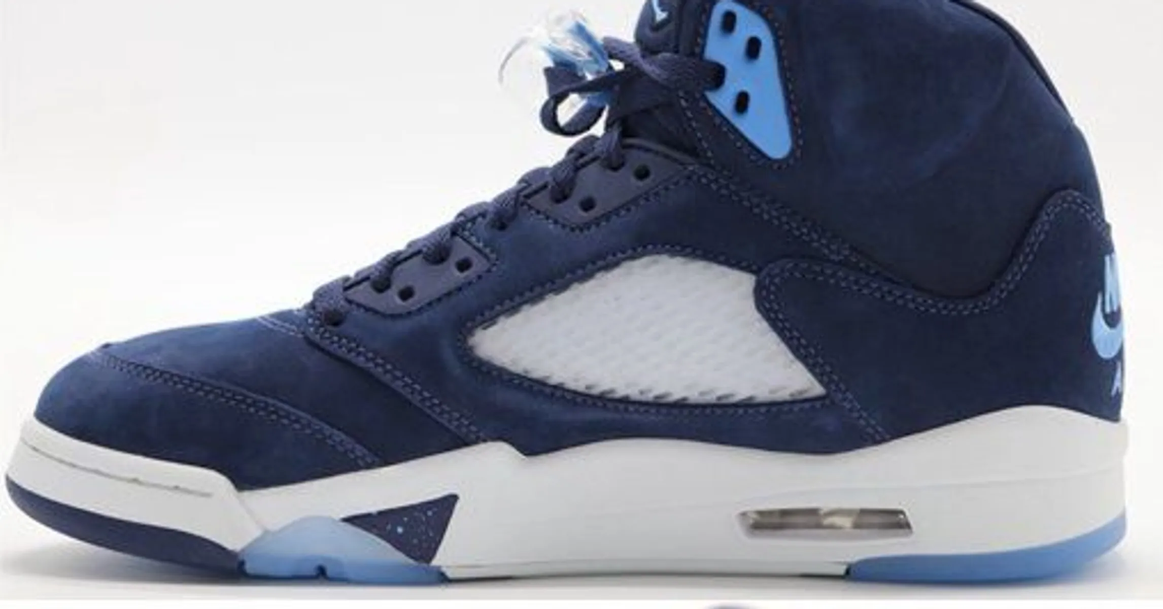 Rare Air Jordan 5 OG “Georgetown Alternate” Sample Surfaces
