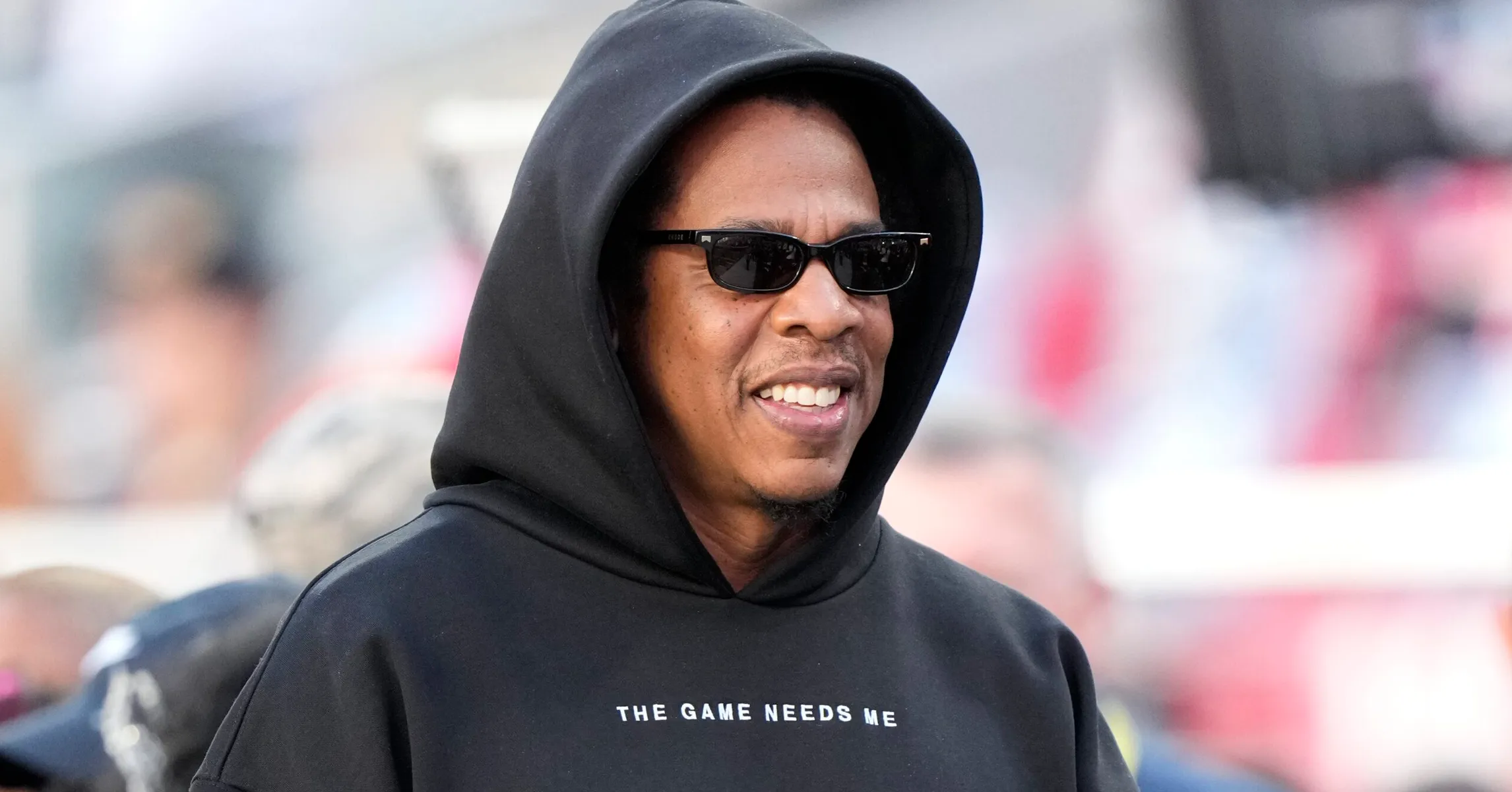 Jay-Z Brings Out Lauryn Hill, Wyclef Jean, Idris Elba & Giggs At London Show