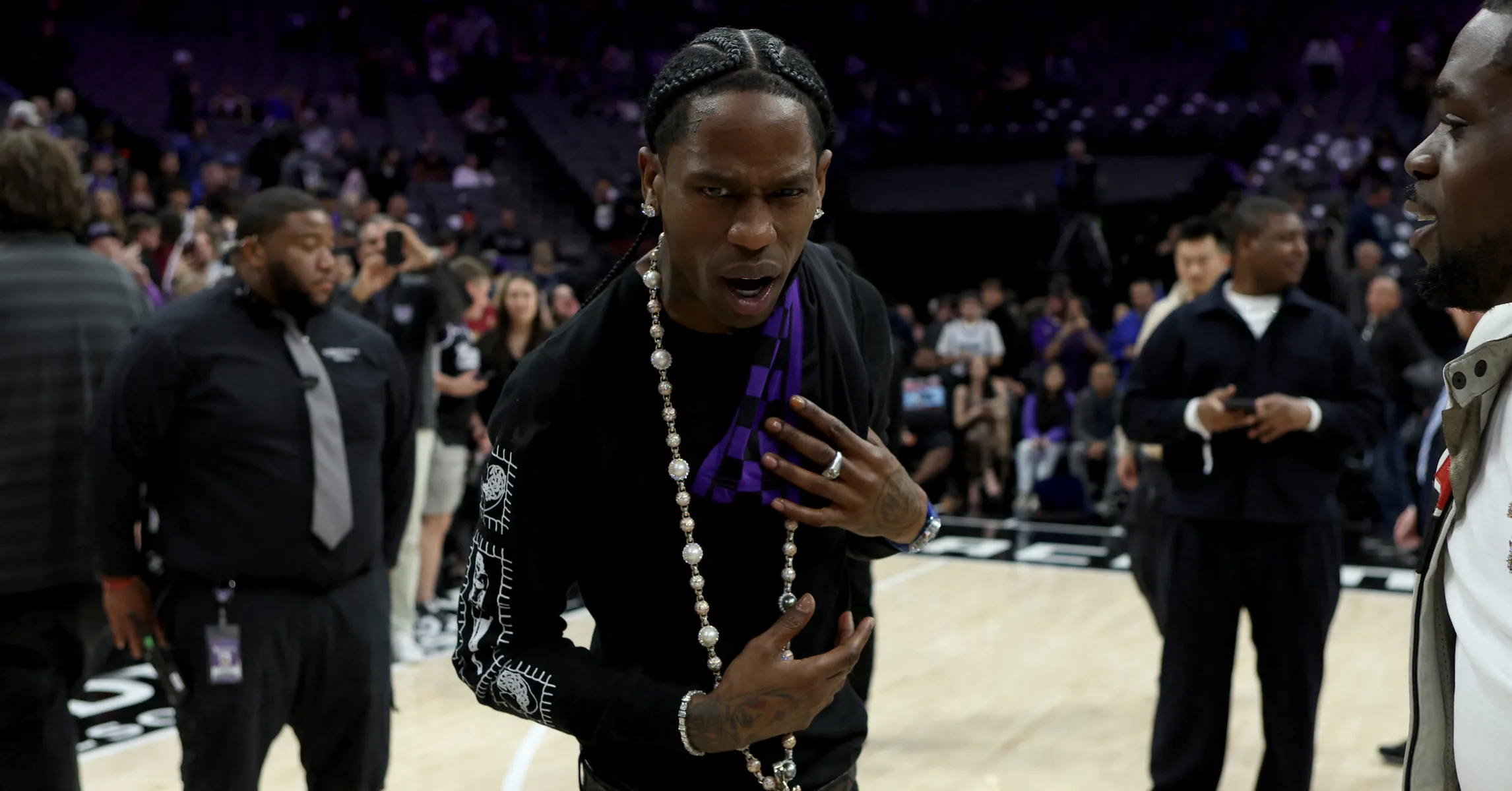 Yeat Seemingly Alluded To Ending Travis Scott’s Career Before “On Nothing” Diss