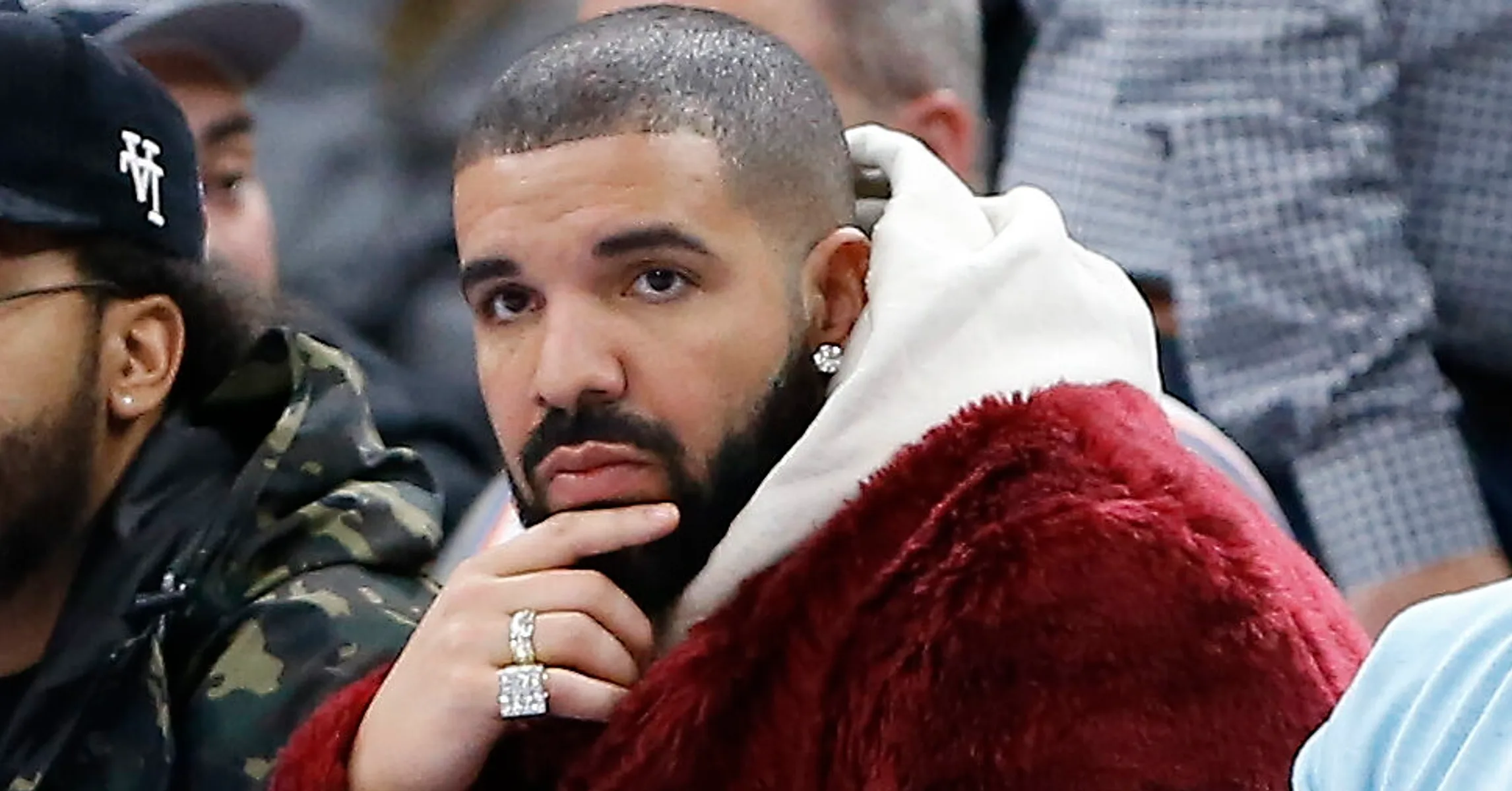 Drake Pops Up At Houston Strip Club During Surprise Visit