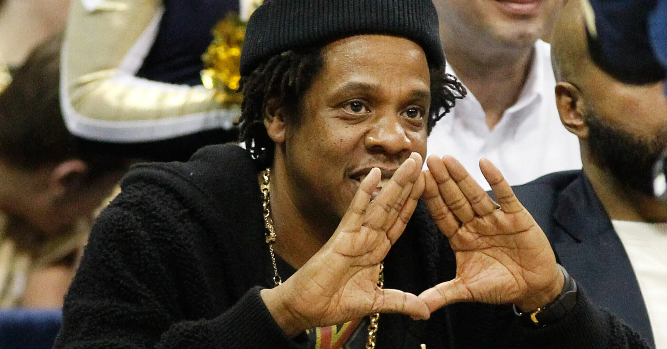 Jay-Z Brings Out Justin Timberlake & Pharrell At Paris Show