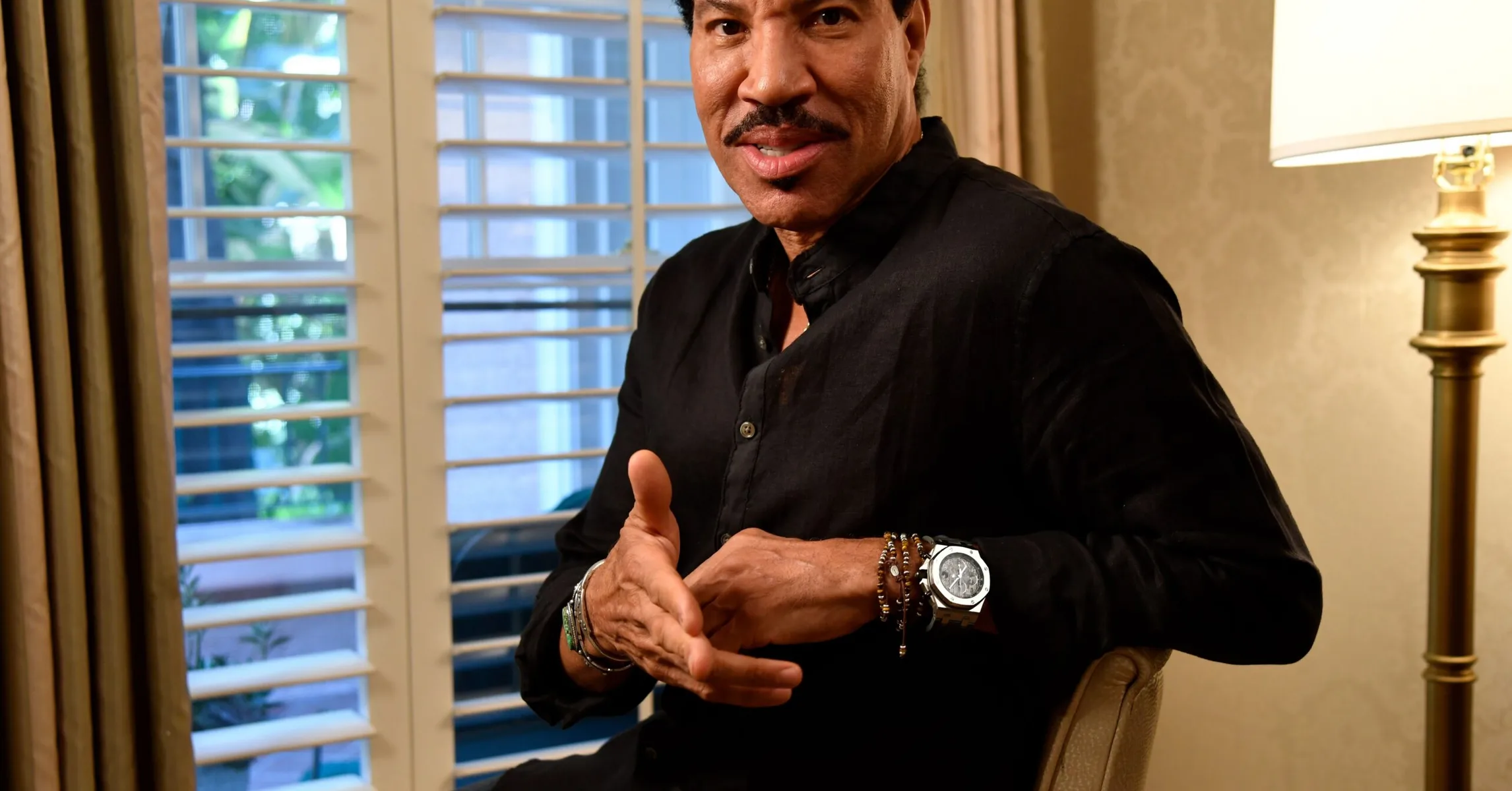 Lionel Richie Cancels Upcoming Dates After Cardiac Procedure