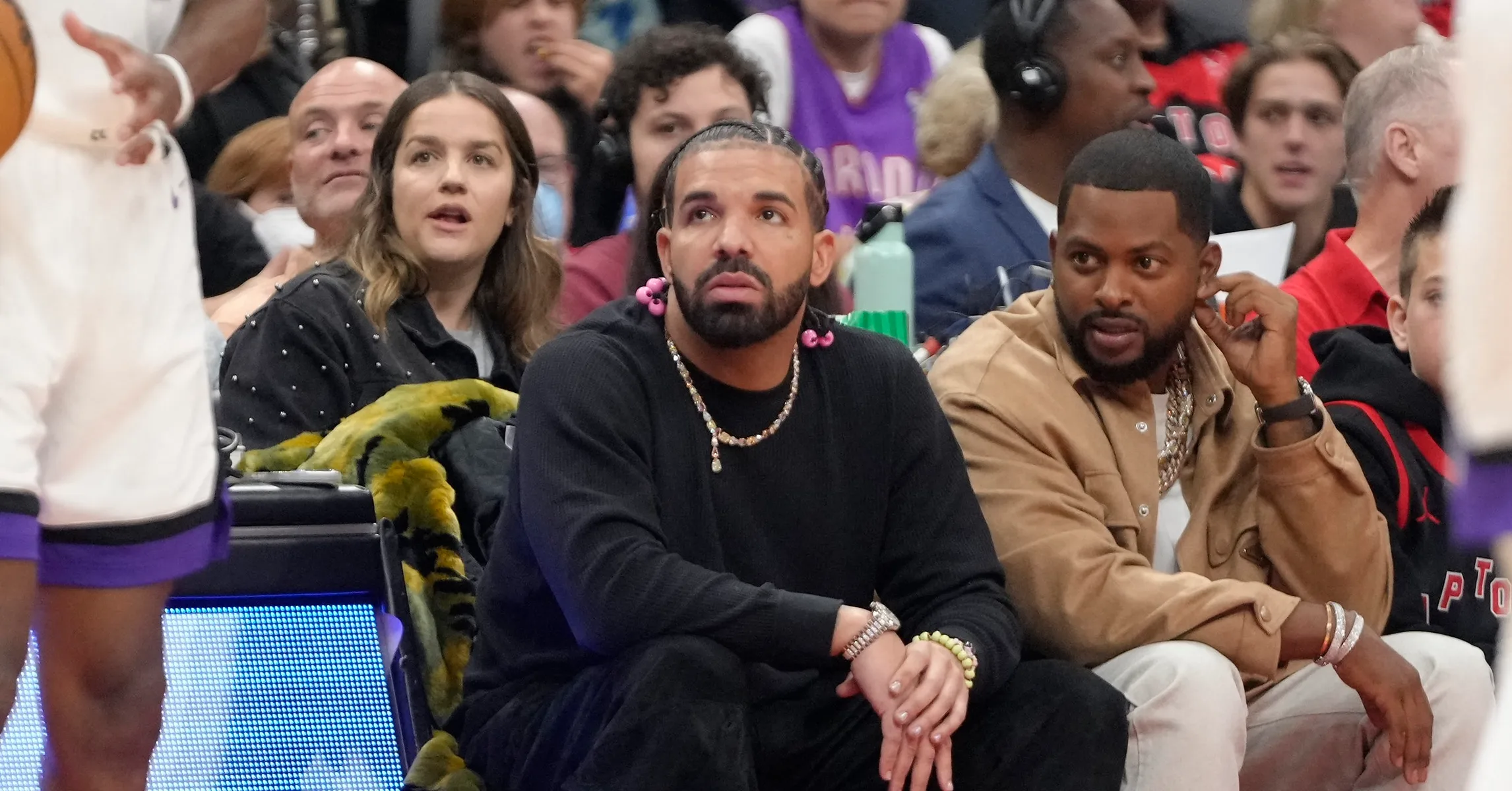 Drake’s “HABIBTI (FOMO)” Scores Impressive Sales Projections & First-Day Streams