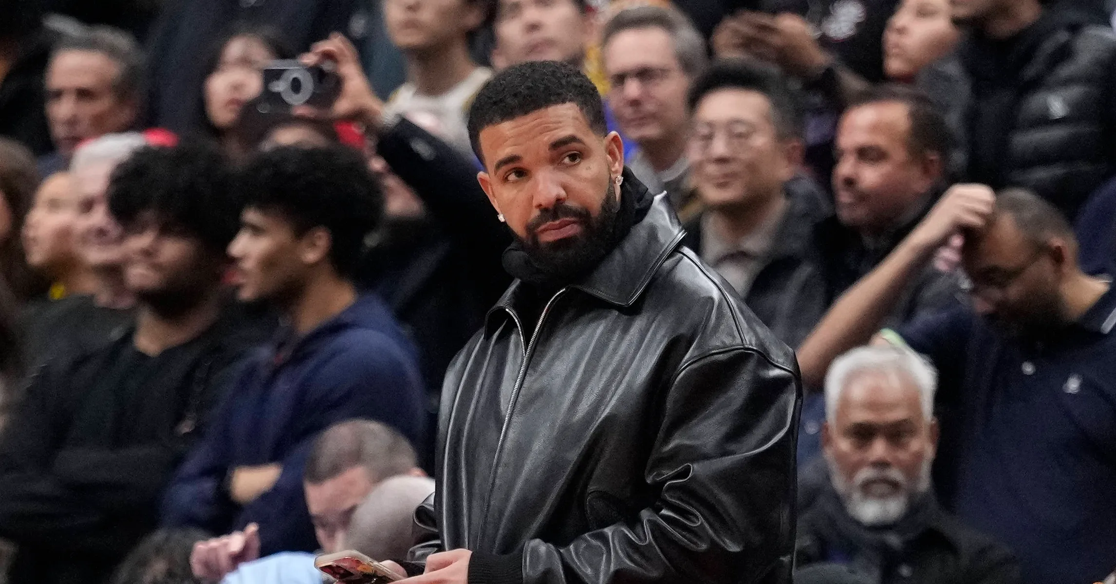Drake Reacts To Victoria Monét’s Comments About Him Being A “Trick”