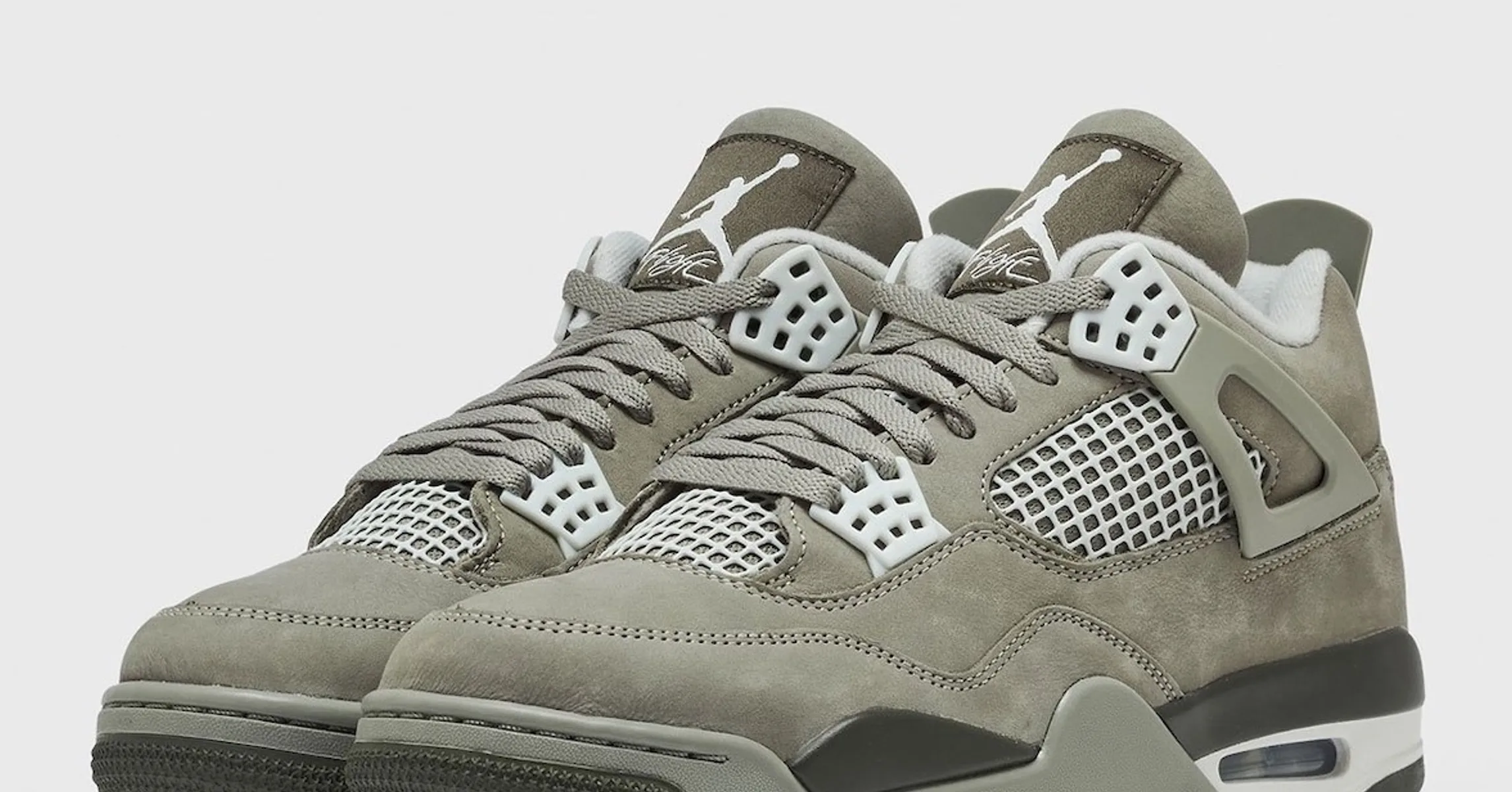 The Europe-Exclusive Air Jordan 4 “Light Army” Gets Release Date