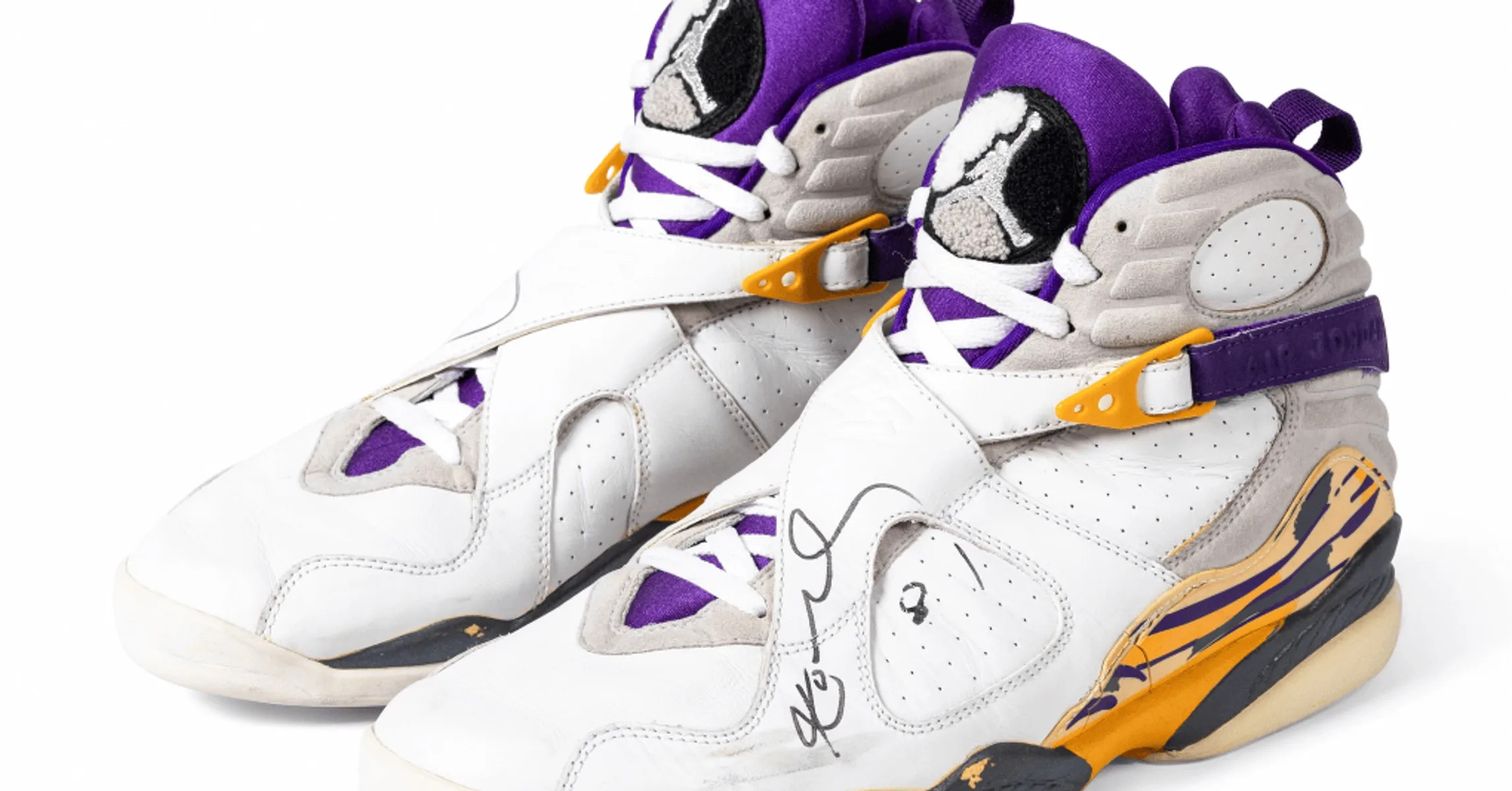 A Game-Worn Kobe Bryant Air Jordan 8 Is Heading To Auction