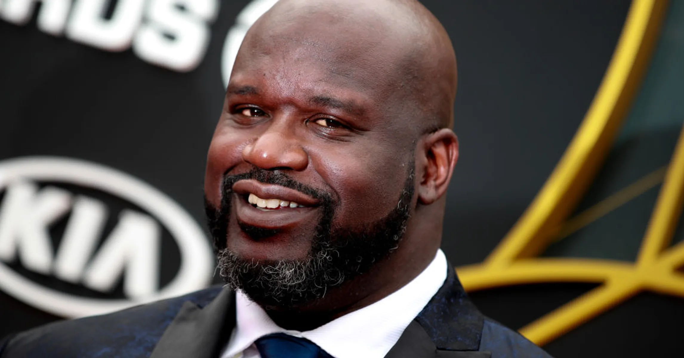Shaq Gets Knocked Out In First AEW Match