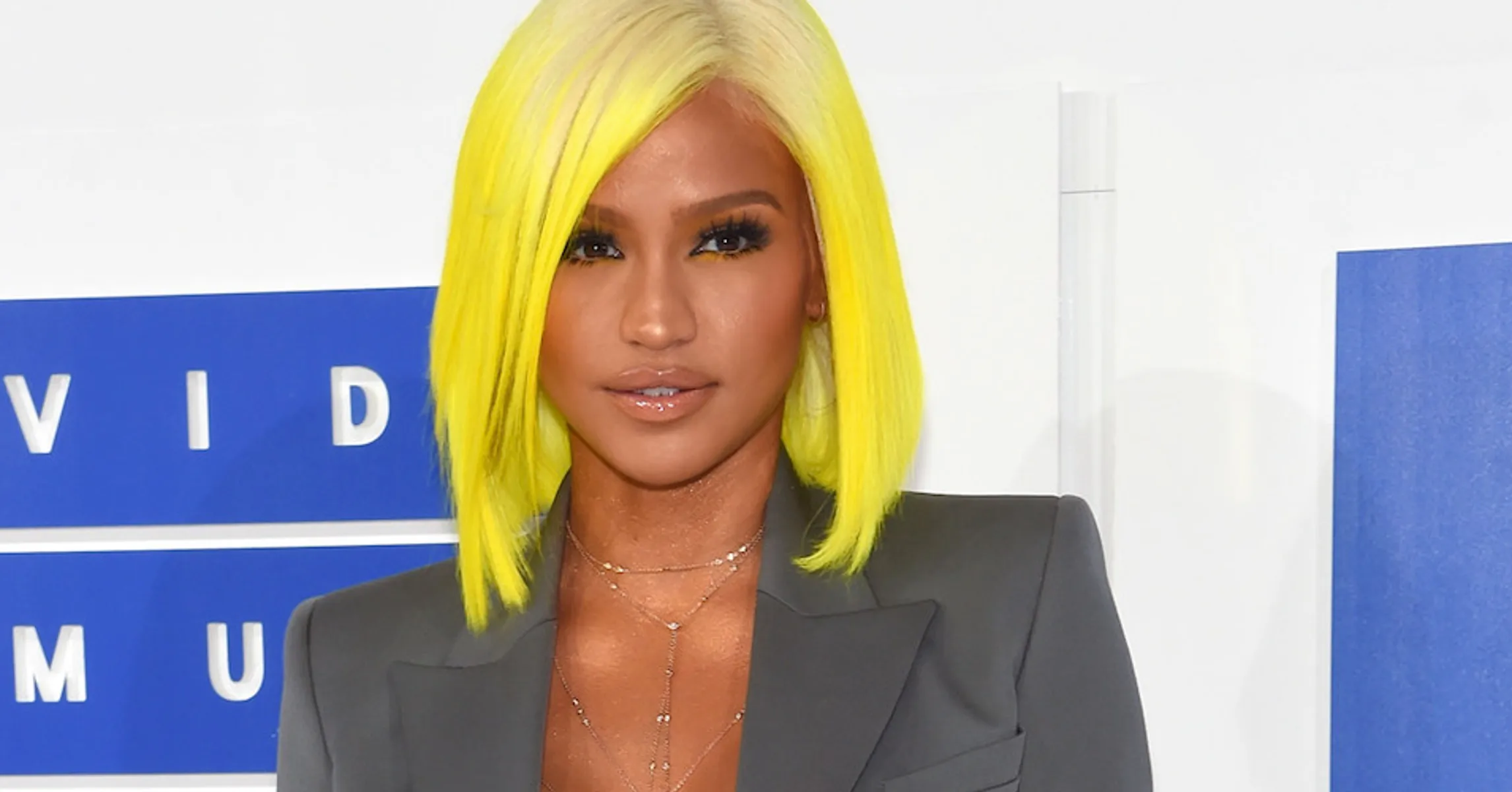 Cassie Poses Nude In Stunning New Instagram Photos