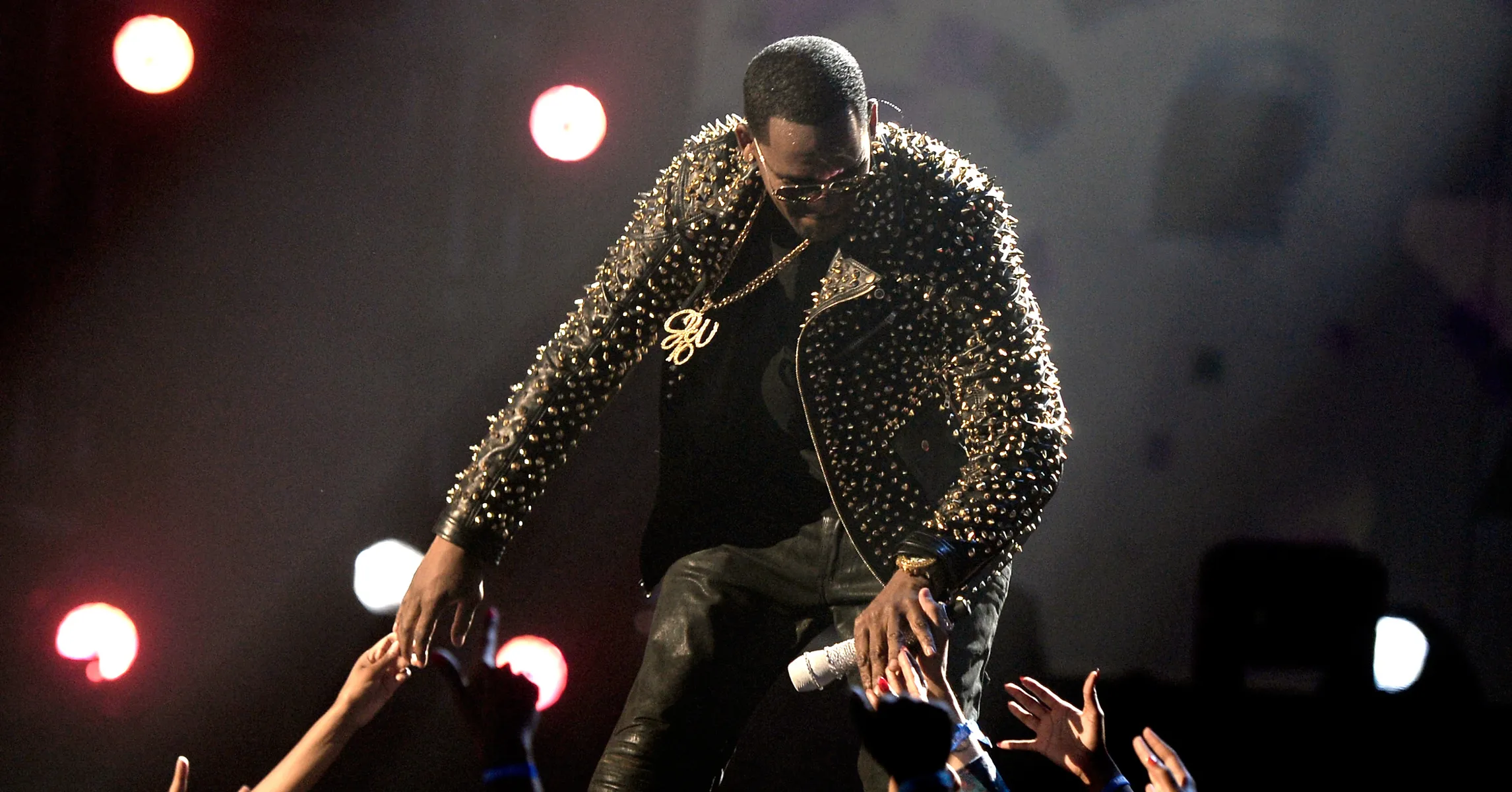 Thousands Sign Petition To Get R. Kelly Dropped From Sony