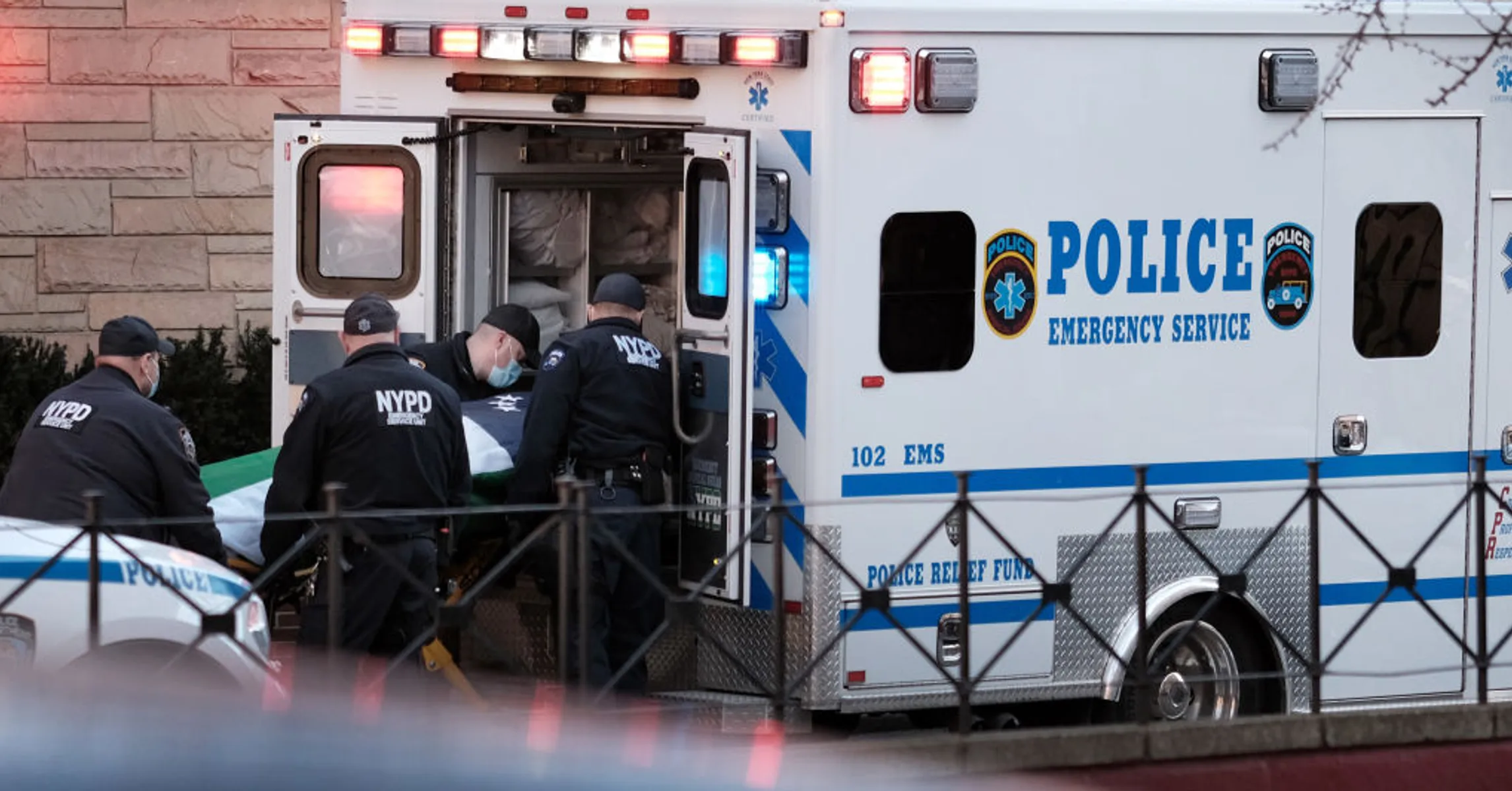 New York Bodega Murder : Murder or Self-Defense? New Video Shows NYC ...