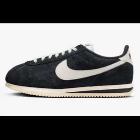 black suede cortez