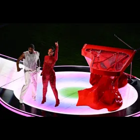 AMFOOT-SUPERBOWL-CHIEFS-49ERS-ENTERTAINMENT-HALFTIME-MUSIC-USHER