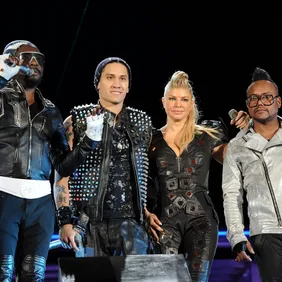 CHASE Presents The Black Eyed Peas and Friends "Concert 4 NYC" Benefiting the Robin Hood Foundation - Show