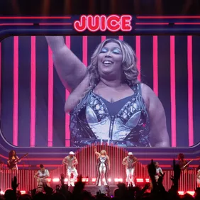 Lizzo "The Special Tour 2023" - Auckland