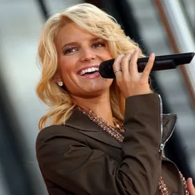 Jessica Simpson Performs at "Good Morning America" 2004 Summer Concert Series