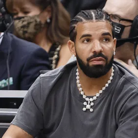 Drake Instagram Selfie Curls Roasted Fans Hip Hop News
