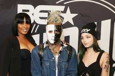 XXXTentacion’s Son Gekyume Adorably Poses With Fans On Anniversary Of