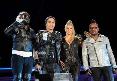 CHASE Presents The Black Eyed Peas and Friends "Concert 4 NYC" Benefiting the Robin Hood Foundation - Show