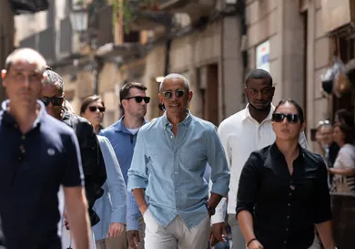 Obama Strolls Through Barcelona