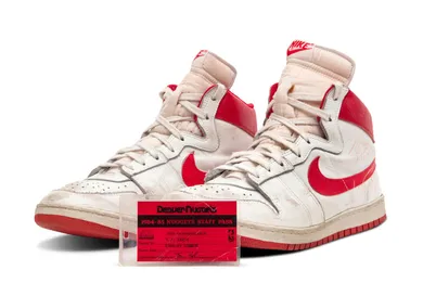 Michael-Jordan-1984-Nike-Air-Ship-White-Red-Auction-2
