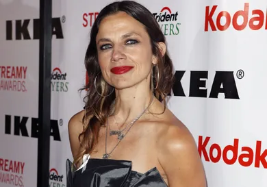 Justine Bateman Net Worth 2024: What Is The Actress Worth?