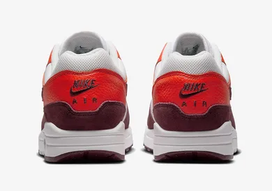 air max 1 red crush