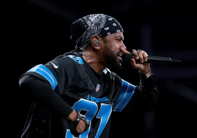 Big Sean Hints At New Album, Fans Joke That Kendrick Lamar Will Drop At