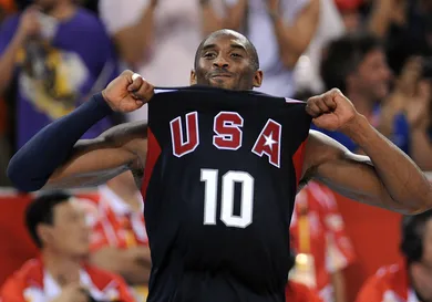 USA's Kobe Bryant celebrates at the end
