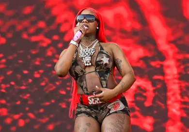 Sexyy Red And Lana Del Rey Show Off Their Twerking Skills In Bizarre