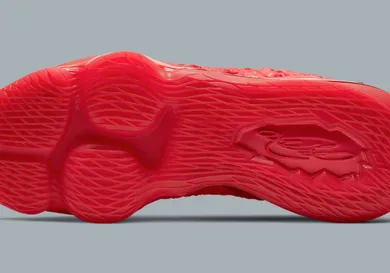 nike lebron 17 air max uptempo