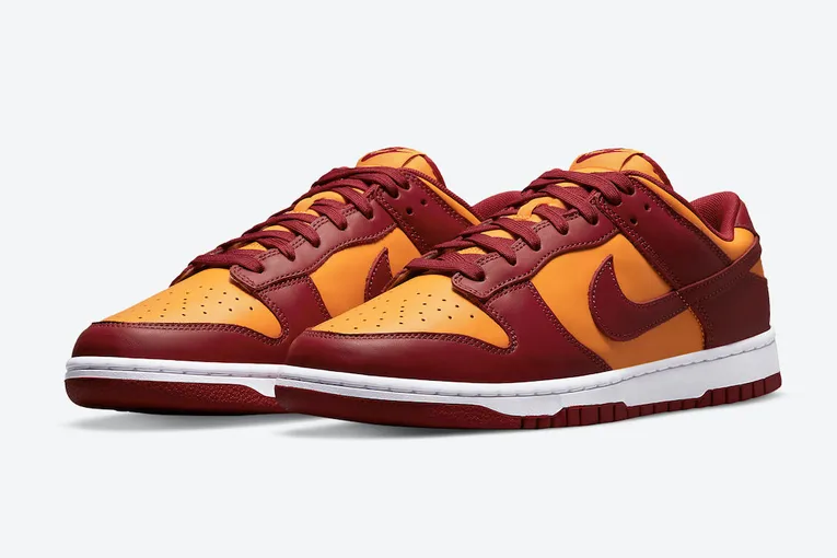 Nike Dunk Low “Midas Gold” Coming Back