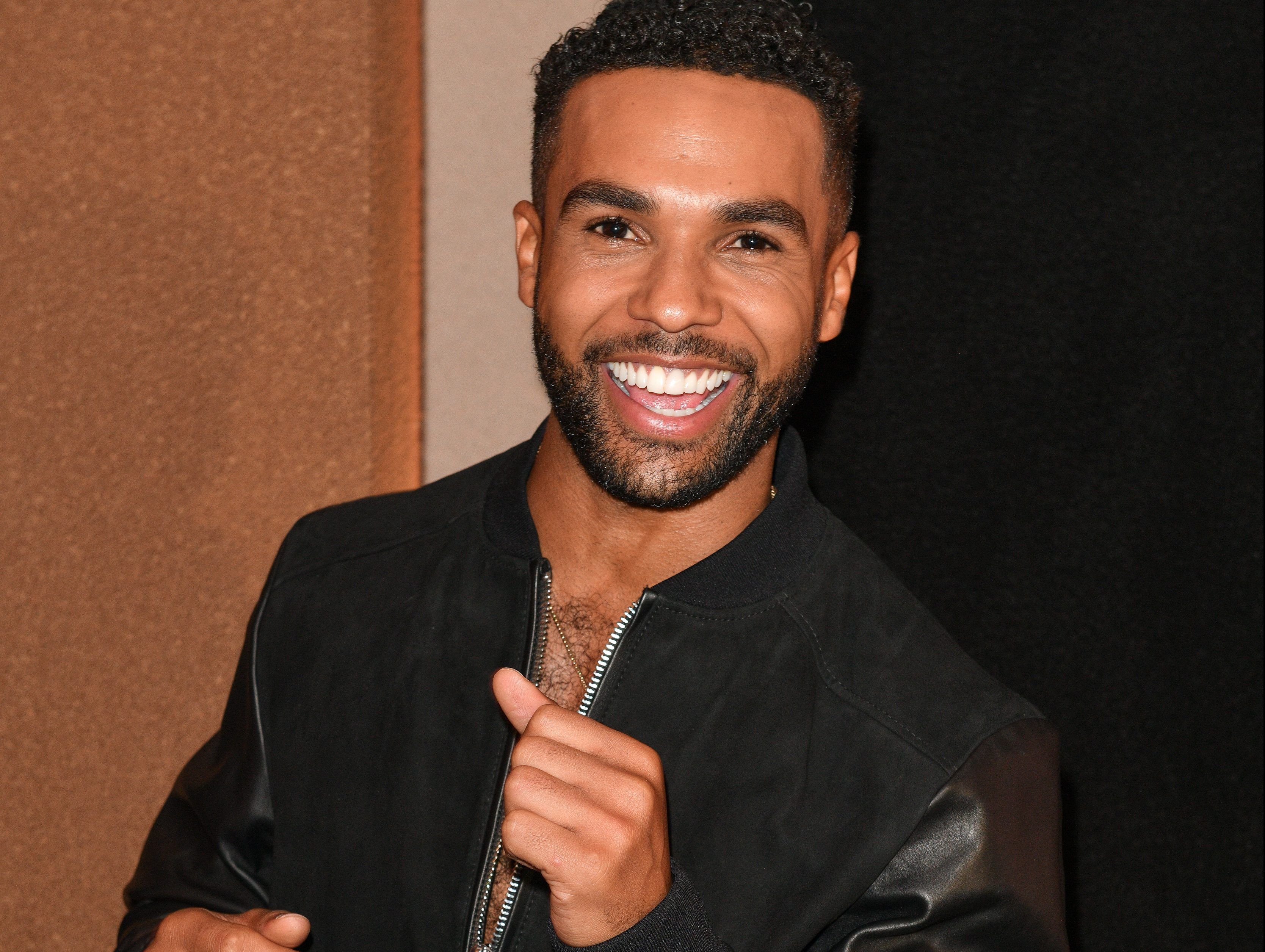 lucien laviscount net worth 2024 - Ilustrasi 2
