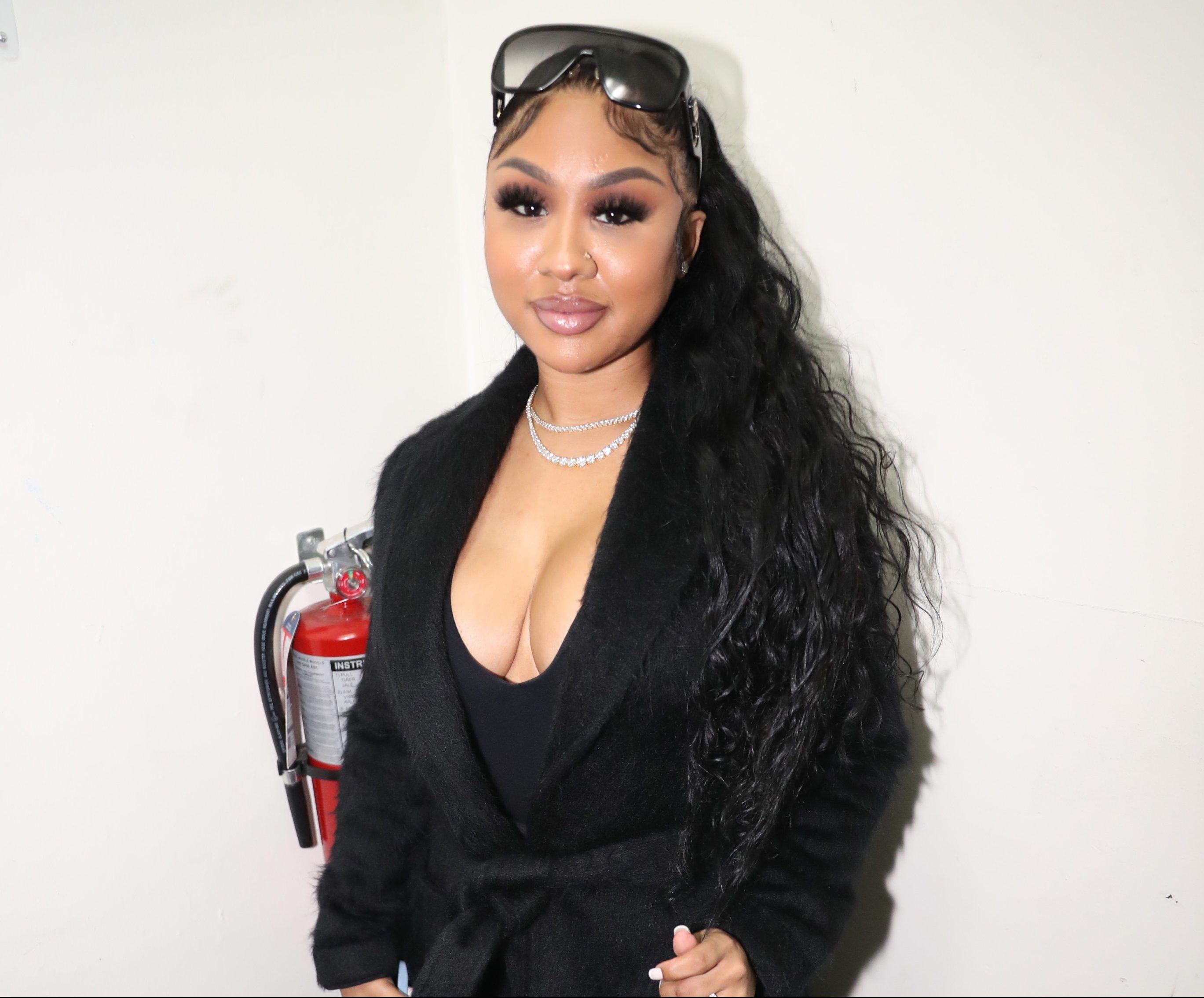 Ari Fletcher Explains Reluctance To Legally Marry Moneybagg Yo: "If He's On  Child Support, I Am Too!"