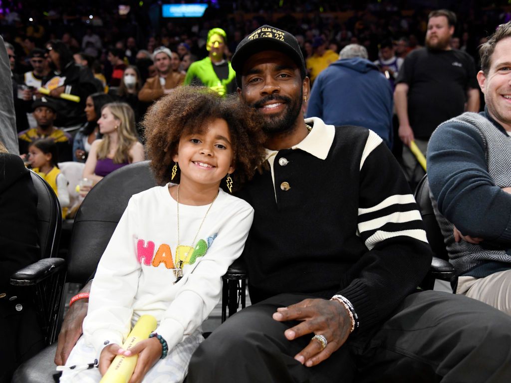 sprayground kyrie irving