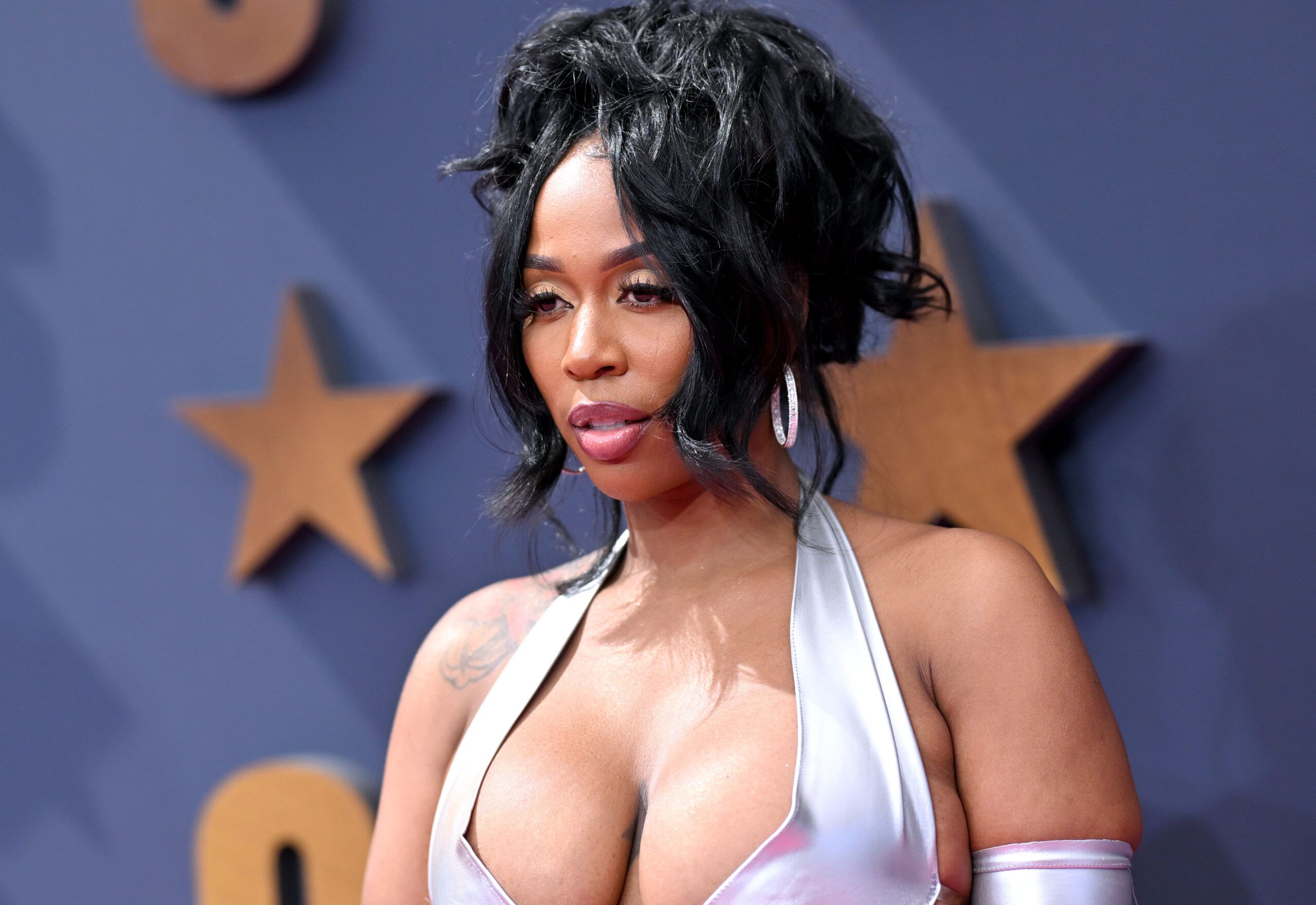 princess polly baby blue dress Kash Doll friend brought her a super cute dress from a beauty supply store  and Kash Doll wore it to a concert and ppl was dogging her for wearing the  cheap dress...are main image 1